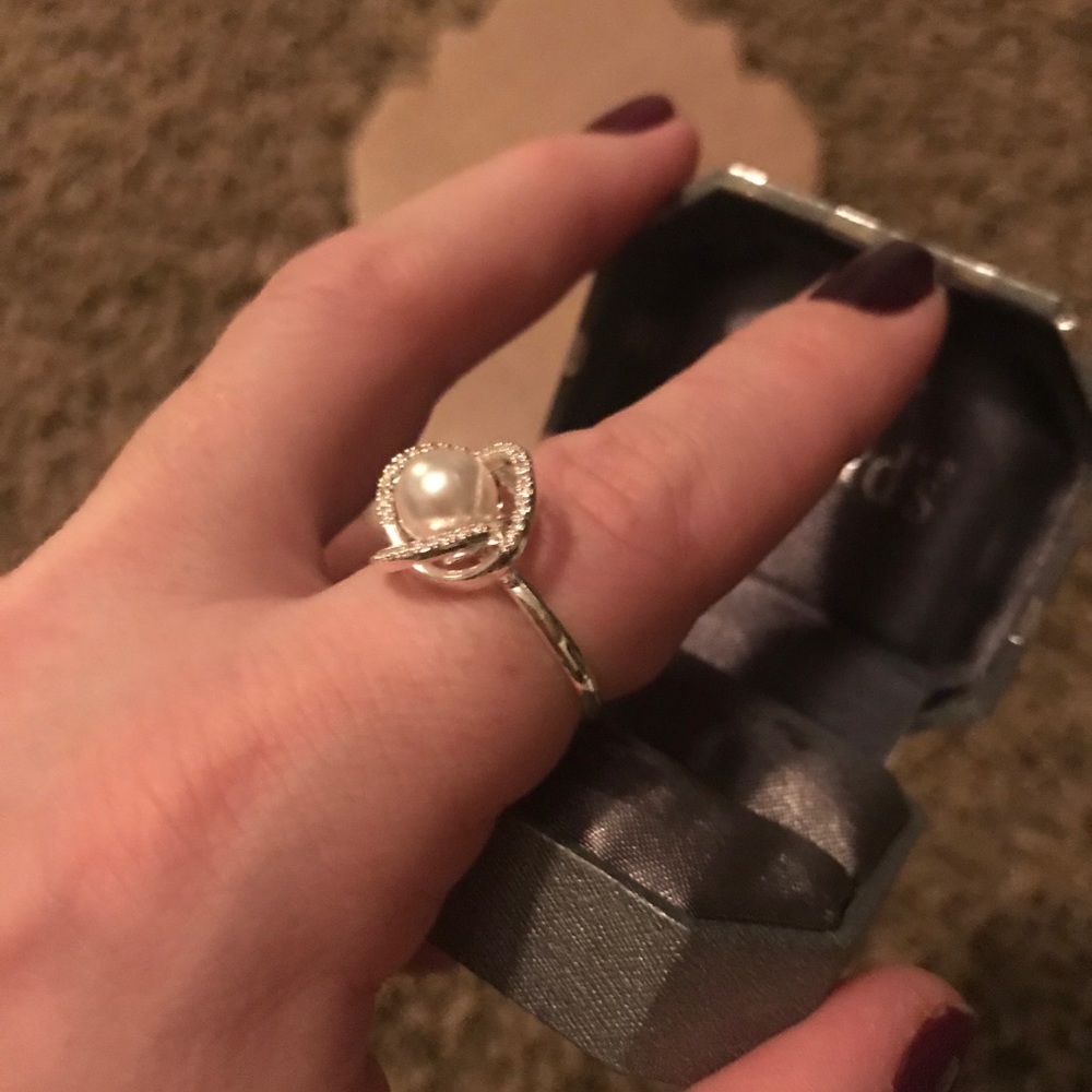 Pearl ring
